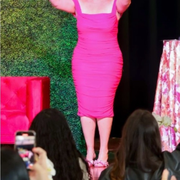 Pink Ruched Off-Shoulder Midi Dress - Picture 2 of 2